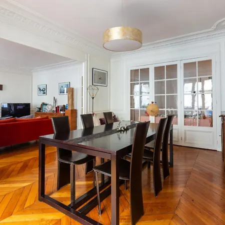 Spacious And Pleasant Nest 2 Steps From Montmartre Appartamento *